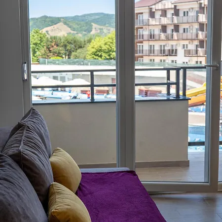 Lakers Apartment *