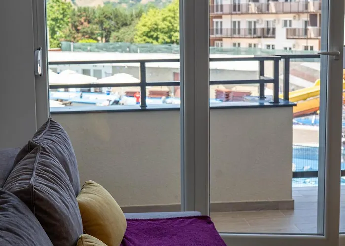 Lakers アパート *